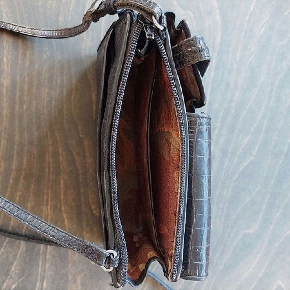 Vtg 90s black pebbled leather multi-pocket crossbody mini bag - Picture 9 of 16